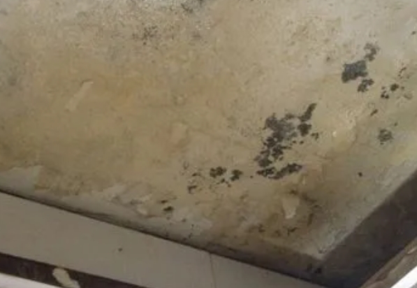孟津阳台漏水维修公司分享下孟津卫生间渗水维修需要注意哪些问题。